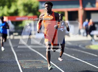 Thumbnail 2 in Gateway Conference Championships (400m) photogallery.