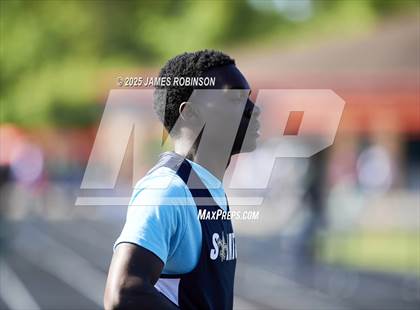 Thumbnail 3 in Gateway Conference Championships (400m) photogallery.