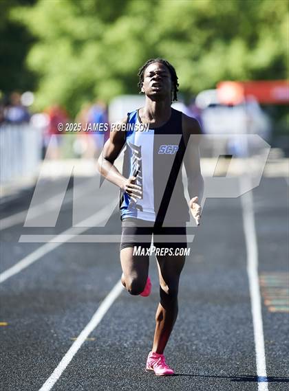 Thumbnail 3 in Gateway Conference Championships (400m) photogallery.