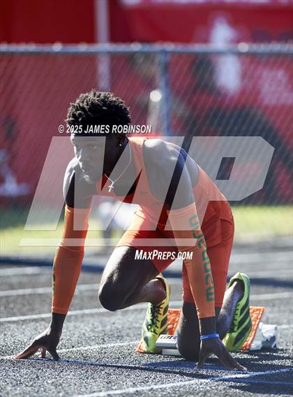 Thumbnail 1 in Gateway Conference Championships (400m) photogallery.