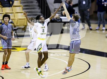Thumbnail 2 in Peoria Notre Dame vs Rock Bridge (Norm Stewart Classic) photogallery.