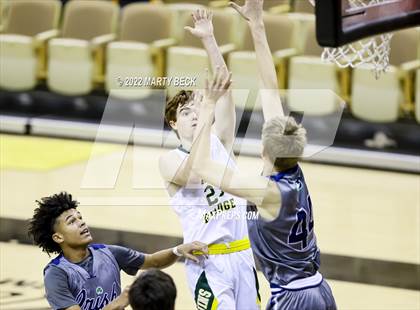 Thumbnail 1 in Peoria Notre Dame vs Rock Bridge (Norm Stewart Classic) photogallery.