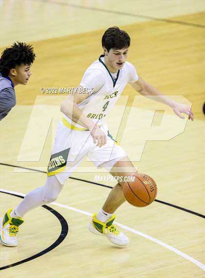 Thumbnail 3 in Peoria Notre Dame vs Rock Bridge (Norm Stewart Classic) photogallery.