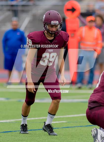 Thumbnail 3 in Veterans Memorial vs. Dripping Springs (UIL 5A Regional Semifinal Playoff) photogallery.