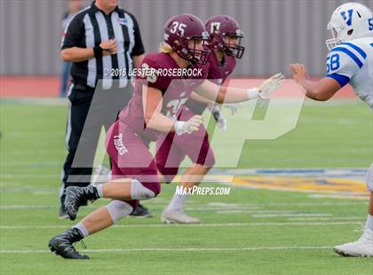 Thumbnail 2 in Veterans Memorial vs. Dripping Springs (UIL 5A Regional Semifinal Playoff) photogallery.