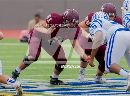 Thumbnail 2 in Veterans Memorial vs. Dripping Springs (UIL 5A Regional Semifinal Playoff) photogallery.