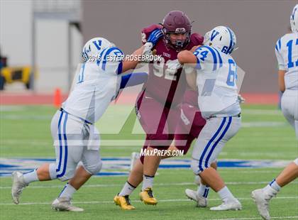 Thumbnail 2 in Veterans Memorial vs. Dripping Springs (UIL 5A Regional Semifinal Playoff) photogallery.