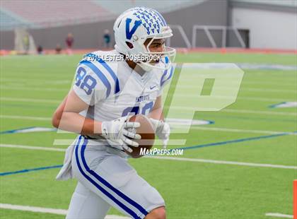 Thumbnail 1 in Veterans Memorial vs. Dripping Springs (UIL 5A Regional Semifinal Playoff) photogallery.
