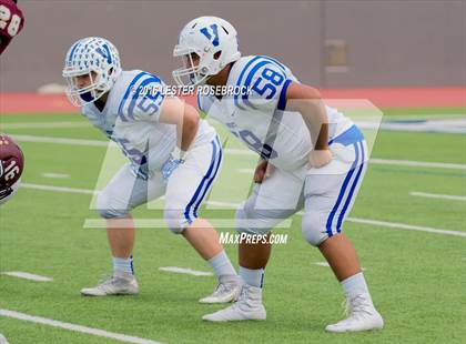 Thumbnail 1 in Veterans Memorial vs. Dripping Springs (UIL 5A Regional Semifinal Playoff) photogallery.