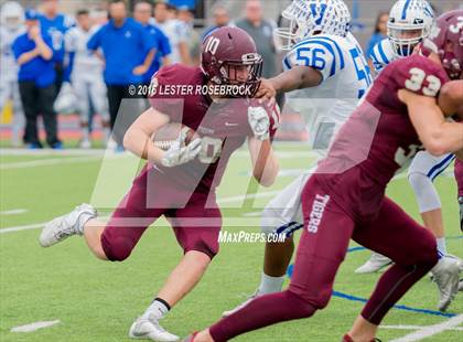 Thumbnail 2 in Veterans Memorial vs. Dripping Springs (UIL 5A Regional Semifinal Playoff) photogallery.