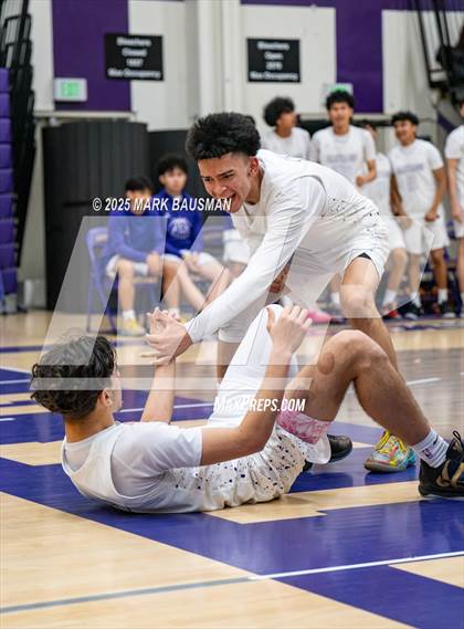 Thumbnail 3 in Bernstein @ Santiago (CIF SS Division IV Round 1) photogallery.