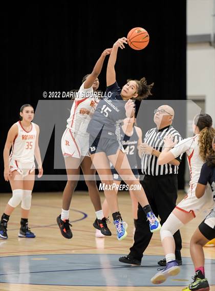 Thumbnail 3 in Rosary Academy vs. Bellarmine Prep (NIKE Tournament of Champions) photogallery.
