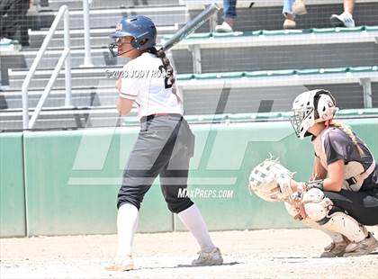 Thumbnail 1 in Farmington vs Herriman (UHSAA 6A Bracket 2 Round 1 - Game 2) photogallery.