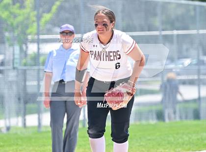 Thumbnail 3 in Farmington vs Herriman (UHSAA 6A Bracket 2 Round 1 - Game 2) photogallery.