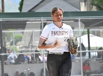 Thumbnail 2 in Farmington vs Herriman (UHSAA 6A Bracket 2 Round 1 - Game 2) photogallery.
