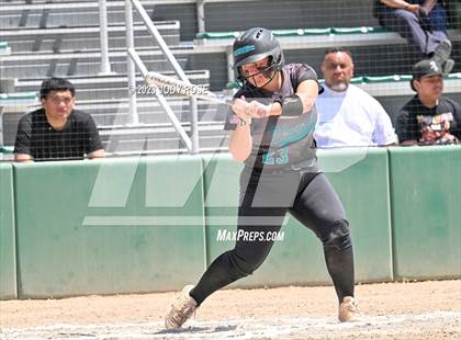 Thumbnail 2 in Farmington vs Herriman (UHSAA 6A Bracket 2 Round 1 - Game 2) photogallery.