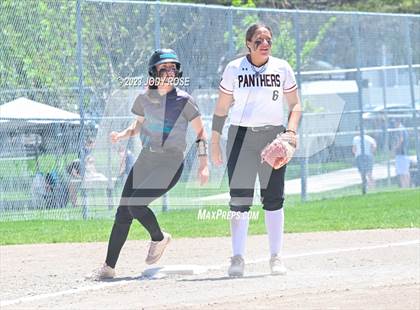 Thumbnail 1 in Farmington vs Herriman (UHSAA 6A Bracket 2 Round 1 - Game 2) photogallery.