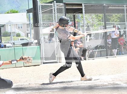Thumbnail 3 in Farmington vs Herriman (UHSAA 6A Bracket 2 Round 1 - Game 2) photogallery.