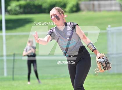 Thumbnail 2 in Farmington vs Herriman (UHSAA 6A Bracket 2 Round 1 - Game 2) photogallery.