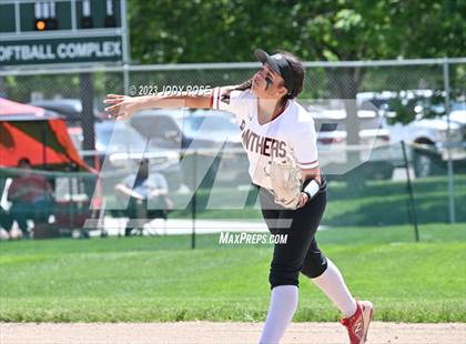 Thumbnail 2 in Farmington vs Herriman (UHSAA 6A Bracket 2 Round 1 - Game 2) photogallery.