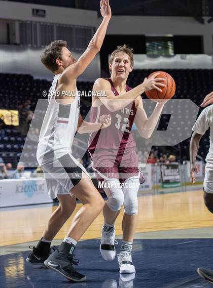 Thumbnail 2 in Kittitas/Thorp vs. Kentlake (King's Showcase) photogallery.