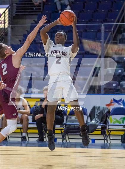 Thumbnail 1 in Kittitas/Thorp vs. Kentlake (King's Showcase) photogallery.