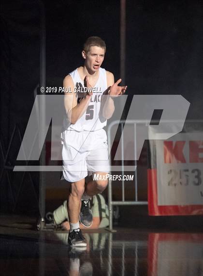 Thumbnail 2 in Kittitas/Thorp vs. Kentlake (King's Showcase) photogallery.