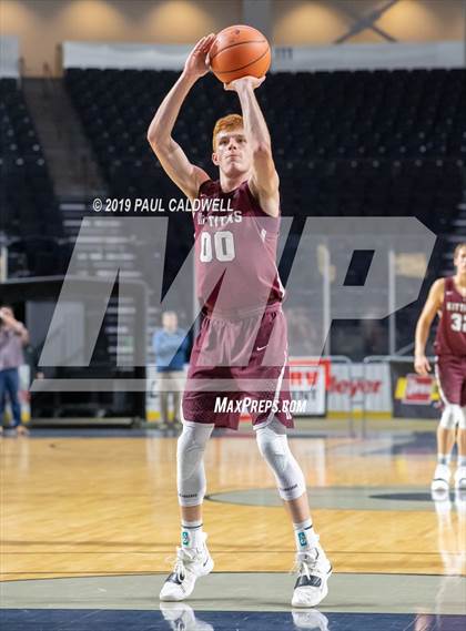 Thumbnail 3 in Kittitas/Thorp vs. Kentlake (King's Showcase) photogallery.