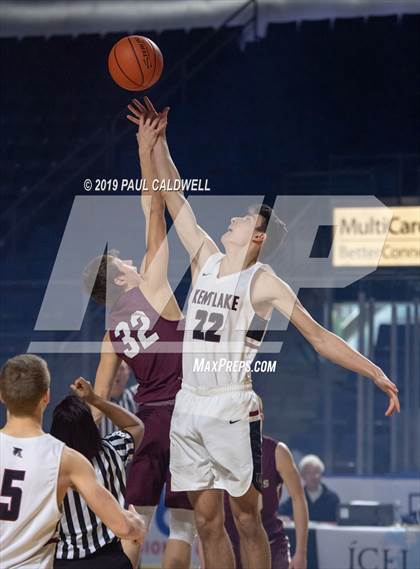Thumbnail 3 in Kittitas/Thorp vs. Kentlake (King's Showcase) photogallery.