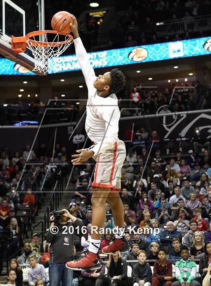 Thumbnail 2 in Bass Pro Tournament of Champions Dunking and Casting contest photogallery.