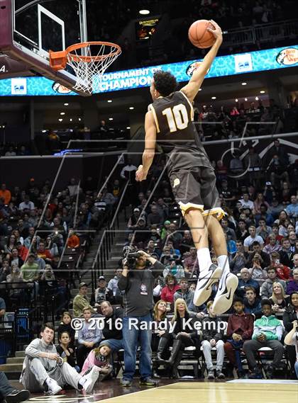 Thumbnail 2 in Bass Pro Tournament of Champions Dunking and Casting contest photogallery.