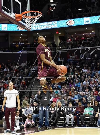 Thumbnail 3 in Bass Pro Tournament of Champions Dunking and Casting contest photogallery.