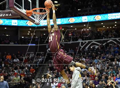 Thumbnail 2 in Bass Pro Tournament of Champions Dunking and Casting contest photogallery.