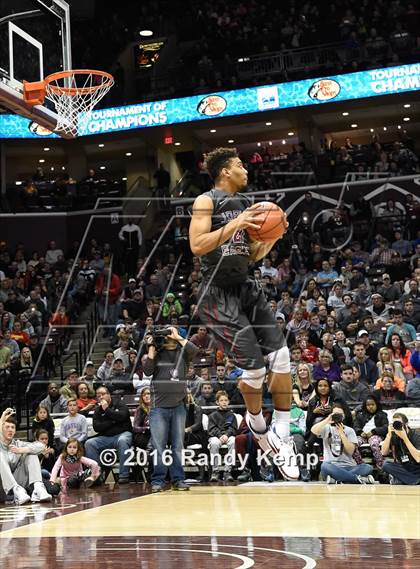 Thumbnail 3 in Bass Pro Tournament of Champions Dunking and Casting contest photogallery.