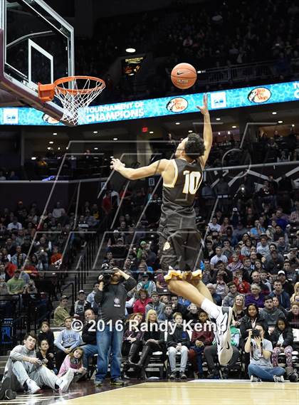 Thumbnail 3 in Bass Pro Tournament of Champions Dunking and Casting contest photogallery.