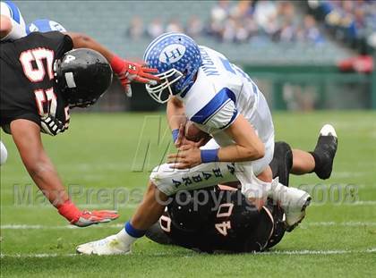 Thumbnail 3 in La Habra vs Tustin (CIF SS Southwest Championship) photogallery.