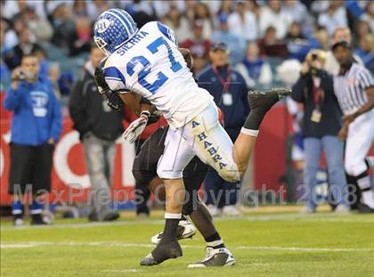 Thumbnail 1 in La Habra vs Tustin (CIF SS Southwest Championship) photogallery.