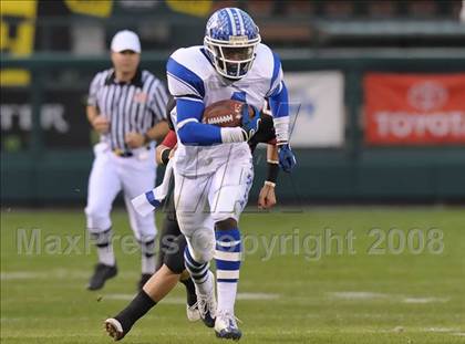 Thumbnail 3 in La Habra vs Tustin (CIF SS Southwest Championship) photogallery.