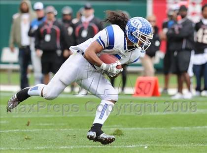 Thumbnail 2 in La Habra vs Tustin (CIF SS Southwest Championship) photogallery.