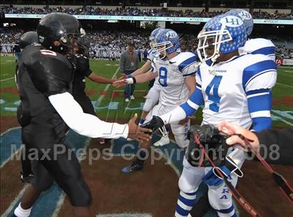 Thumbnail 3 in La Habra vs Tustin (CIF SS Southwest Championship) photogallery.