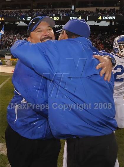 Thumbnail 3 in La Habra vs Tustin (CIF SS Southwest Championship) photogallery.
