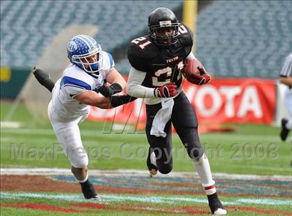 Thumbnail 2 in La Habra vs Tustin (CIF SS Southwest Championship) photogallery.