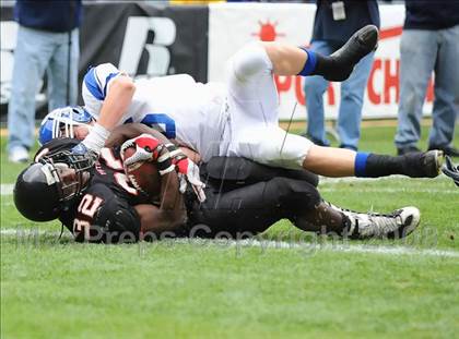 Thumbnail 2 in La Habra vs Tustin (CIF SS Southwest Championship) photogallery.