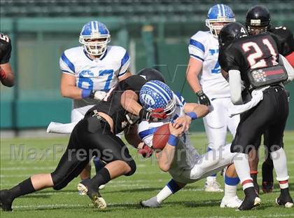 Thumbnail 3 in La Habra vs Tustin (CIF SS Southwest Championship) photogallery.