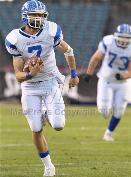 Thumbnail 1 in La Habra vs Tustin (CIF SS Southwest Championship) photogallery.