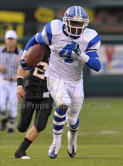Thumbnail 1 in La Habra vs Tustin (CIF SS Southwest Championship) photogallery.