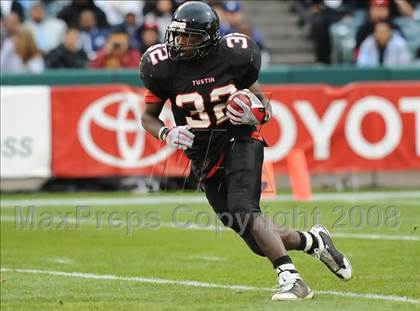 Thumbnail 3 in La Habra vs Tustin (CIF SS Southwest Championship) photogallery.
