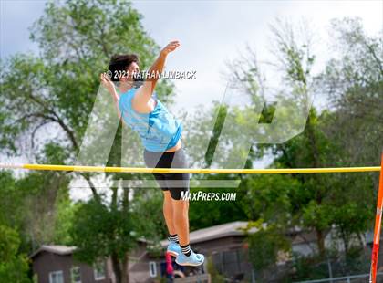 Thumbnail 1 in Larry Baca Memorial Track Meet photogallery.