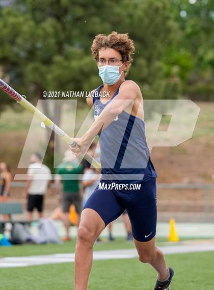 Thumbnail 1 in Larry Baca Memorial Track Meet photogallery.