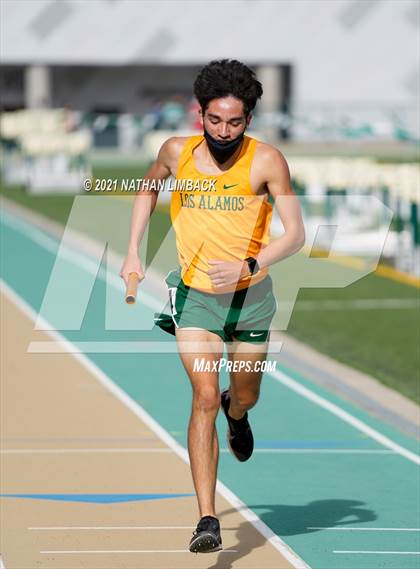 Thumbnail 3 in Larry Baca Memorial Track Meet photogallery.
